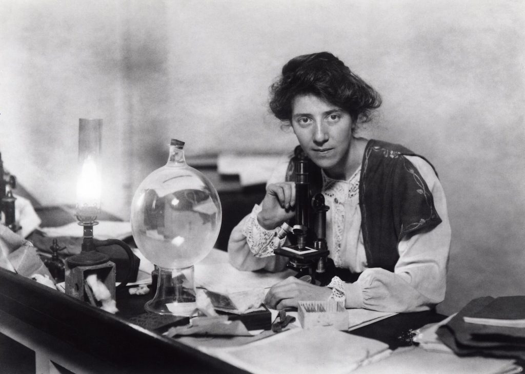 The Women’s Health Research Gap Is Finally a Policy Target Marie Stopes in her laboratory, 1904 - Restoration